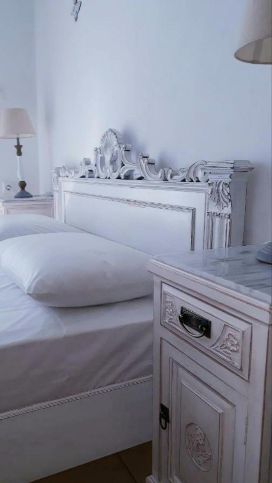 Christos Rooms Palaiochora Bilik gambar
