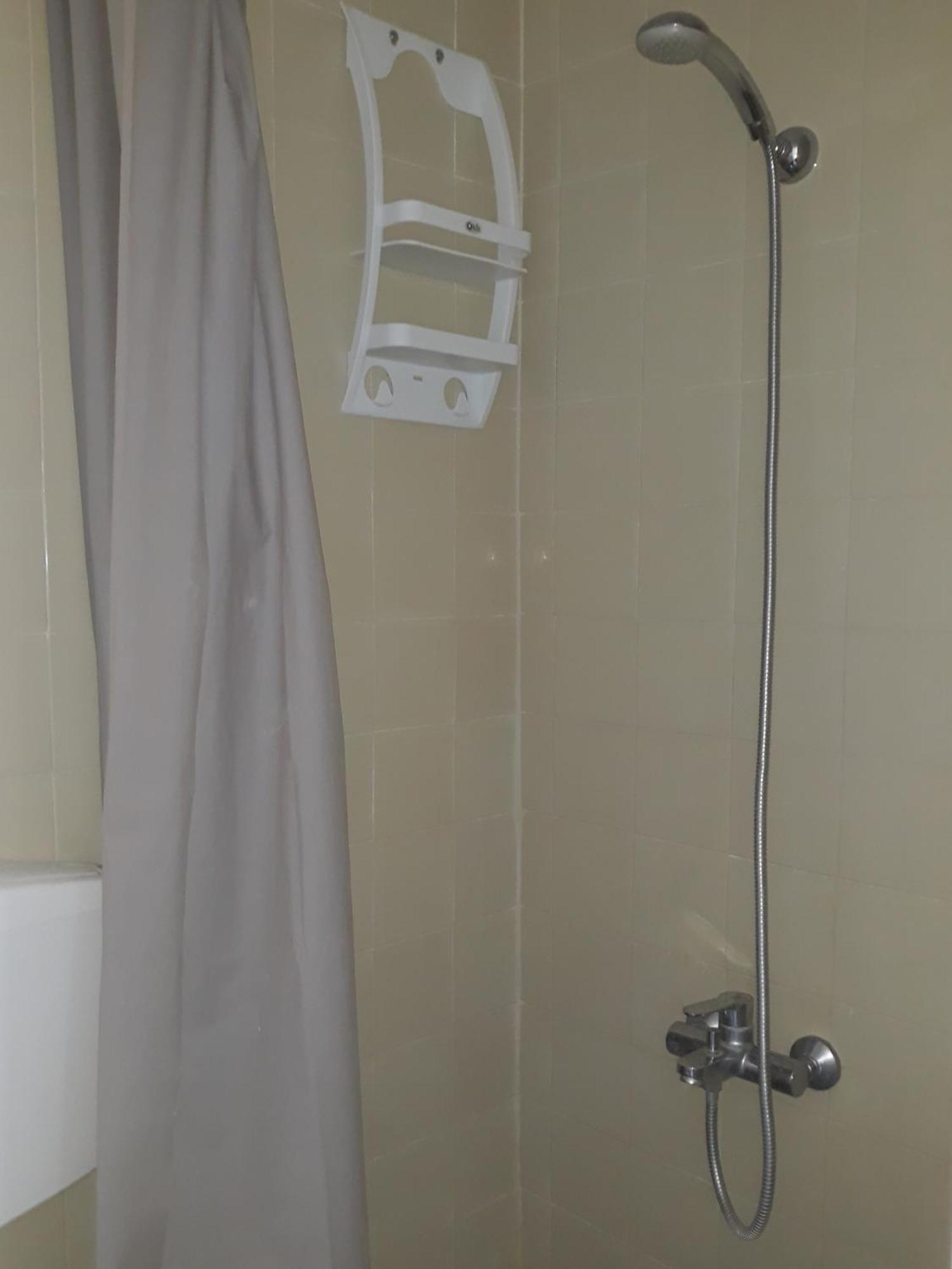Christos Rooms Palaiochora Bilik gambar